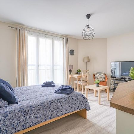 Logement Noah Courcouronnes Exterior foto